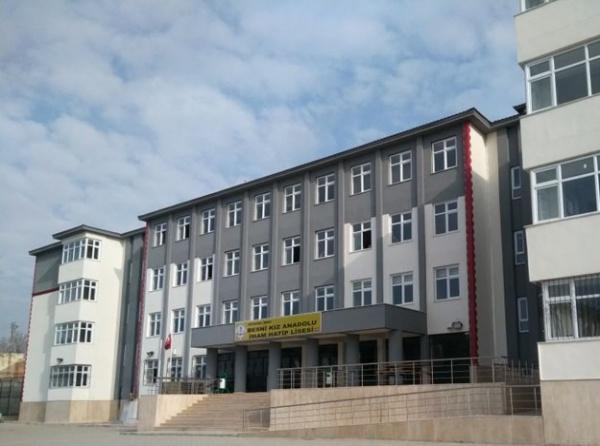 Besni Kız Anadolu İmam Hatip Lisesi Fotoğrafı